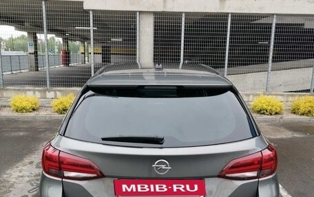 Opel Astra K, 2018 год, 1 250 000 рублей, 6 фотография