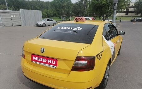 Skoda Octavia, 2019 год, 1 100 000 рублей, 6 фотография