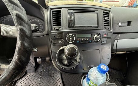 Volkswagen Multivan T5, 2003 год, 1 350 000 рублей, 3 фотография