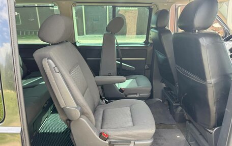 Volkswagen Multivan T5, 2003 год, 1 350 000 рублей, 9 фотография
