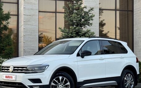Volkswagen Tiguan II, 2019 год, 1 830 000 рублей, 3 фотография