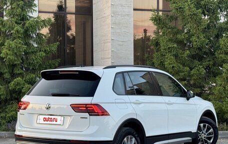 Volkswagen Tiguan II, 2019 год, 1 830 000 рублей, 10 фотография