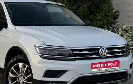 Volkswagen Tiguan II, 2019 год, 1 830 000 рублей, 16 фотография