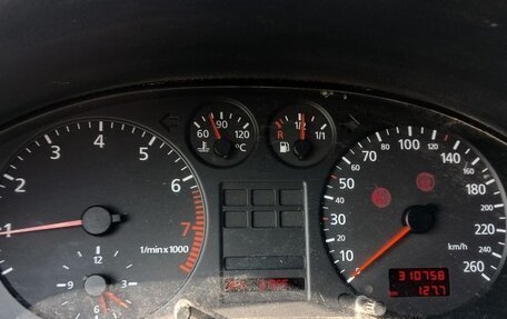 Audi A4, 1996 год, 280 000 рублей, 14 фотография