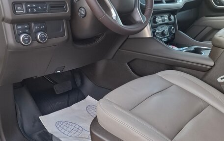 Chevrolet Tahoe IV, 2021 год, 8 000 000 рублей, 1 фотография