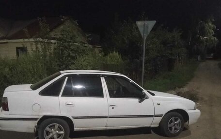 Daewoo Nexia I рестайлинг, 2004 год, 70 000 рублей, 1 фотография
