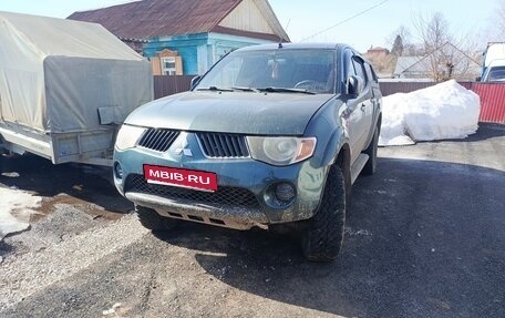 Mitsubishi L200 IV рестайлинг, 2008 год, 1 100 000 рублей, 1 фотография
