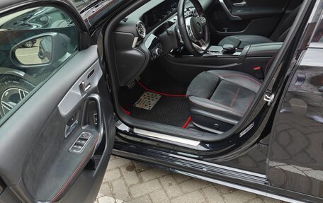 Mercedes-Benz A-Класс, 2021 год, 2 700 000 рублей, 6 фотография