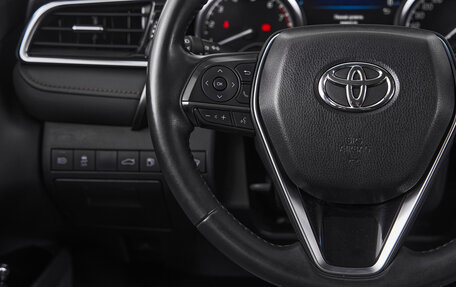 Toyota Camry, 2018 год, 2 695 000 рублей, 11 фотография