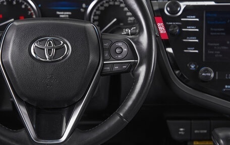 Toyota Camry, 2018 год, 2 695 000 рублей, 12 фотография