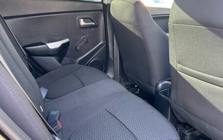 KIA Rio III рестайлинг, 2015 год, 1 064 000 рублей, 11 фотография
