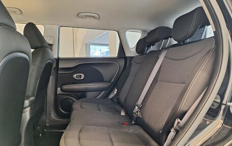 KIA Soul II рестайлинг, 2018 год, 1 699 000 рублей, 14 фотография