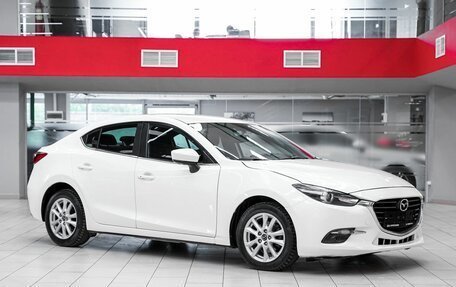 Mazda 3, 2018 год, 1 349 000 рублей, 3 фотография