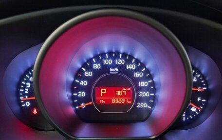 KIA Soul II рестайлинг, 2018 год, 1 699 000 рублей, 25 фотография
