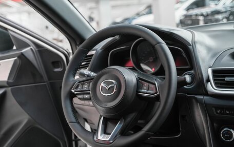 Mazda 3, 2018 год, 1 349 000 рублей, 10 фотография