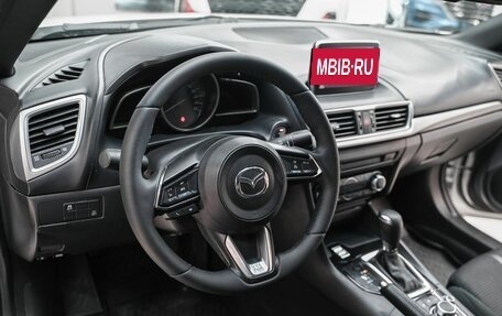 Mazda 3, 2018 год, 1 349 000 рублей, 8 фотография