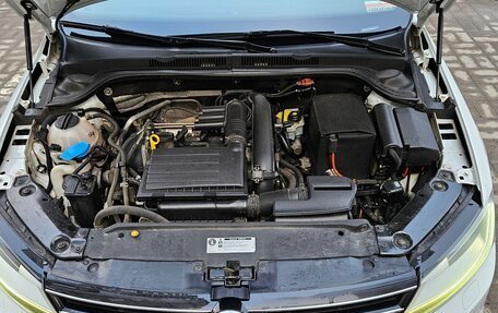 Volkswagen Jetta VI, 2017 год, 1 650 000 рублей, 11 фотография