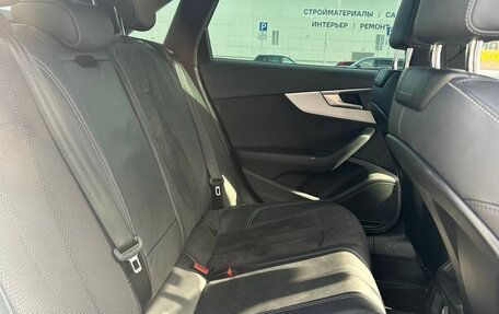 Audi A4, 2017 год, 2 600 000 рублей, 16 фотография