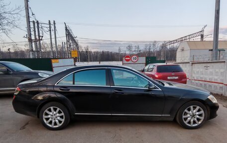 Mercedes-Benz S-Класс, 2006 год, 600 000 рублей, 3 фотография