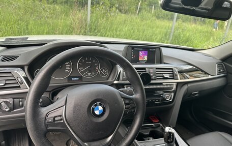 BMW 3 серия, 2017 год, 2 400 000 рублей, 12 фотография