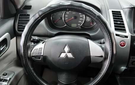 Mitsubishi Pajero Sport II рестайлинг, 2008 год, 1 599 000 рублей, 13 фотография