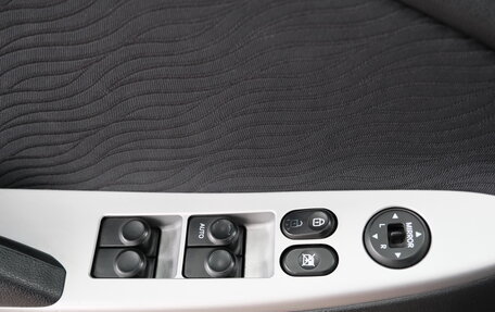 Hyundai Solaris II рестайлинг, 2011 год, 839 000 рублей, 8 фотография