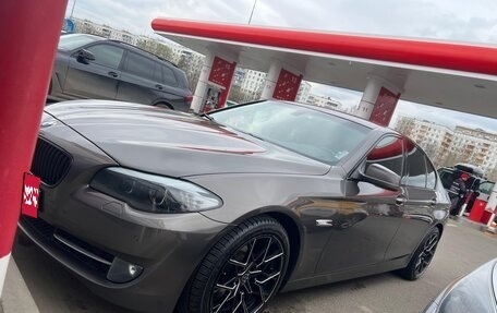 BMW 5 серия, 2012 год, 2 100 000 рублей, 10 фотография