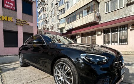 Mercedes-Benz E-Класс, 2022 год, 5 900 000 рублей, 4 фотография