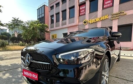 Mercedes-Benz E-Класс, 2022 год, 5 900 000 рублей, 7 фотография