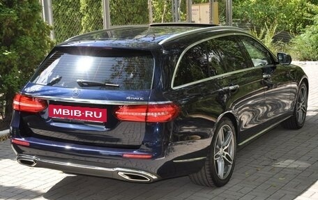 Mercedes-Benz E-Класс, 2018 год, 3 850 000 рублей, 3 фотография
