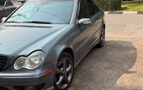 Mercedes-Benz C-Класс, 2005 год, 610 000 рублей, 2 фотография