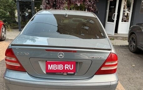 Mercedes-Benz C-Класс, 2005 год, 610 000 рублей, 9 фотография