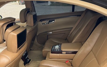 Mercedes-Benz S-Класс, 2006 год, 940 000 рублей, 9 фотография