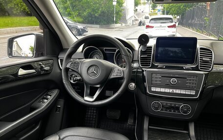 Mercedes-Benz GLE, 2017 год, 4 500 000 рублей, 17 фотография