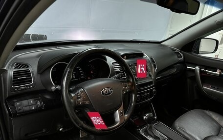 KIA Sorento II рестайлинг, 2013 год, 1 700 000 рублей, 18 фотография