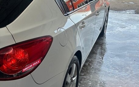 Chevrolet Cruze II, 2012 год, 600 000 рублей, 3 фотография