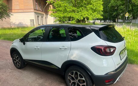 Renault Kaptur I рестайлинг, 2018 год, 1 650 000 рублей, 3 фотография