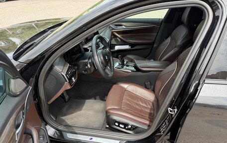 BMW 5 серия, 2018 год, 4 100 000 рублей, 12 фотография