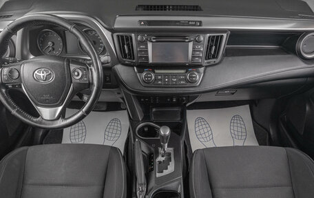 Toyota RAV4, 2016 год, 1 849 000 рублей, 8 фотография