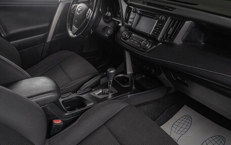Toyota RAV4, 2016 год, 1 849 000 рублей, 18 фотография