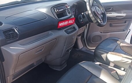 Nissan Serena II, 2000 год, 500 000 рублей, 5 фотография