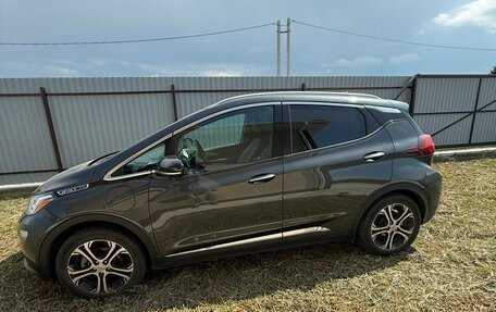 Chevrolet Bolt, 2017 год, 1 990 000 рублей, 6 фотография