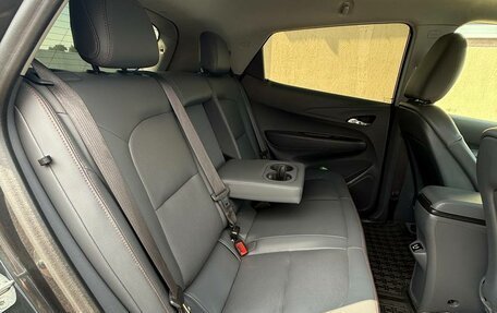 Chevrolet Bolt, 2017 год, 1 990 000 рублей, 9 фотография