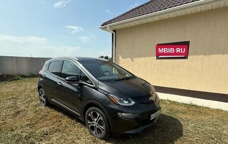Chevrolet Bolt, 2017 год, 1 990 000 рублей, 3 фотография