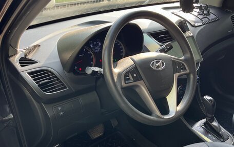 Hyundai Solaris II рестайлинг, 2015 год, 890 000 рублей, 14 фотография