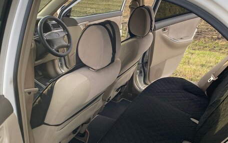 Toyota Corolla, 2005 год, 689 000 рублей, 15 фотография