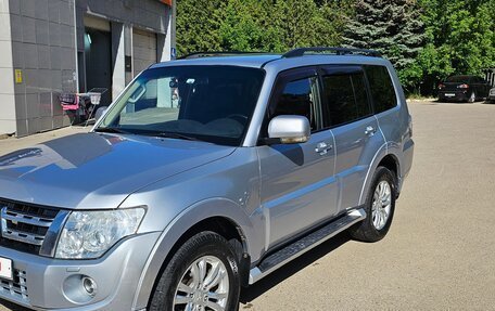 Mitsubishi Pajero IV, 2013 год, 2 250 000 рублей, 2 фотография