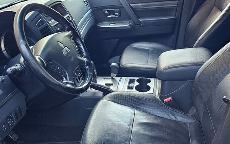 Mitsubishi Pajero IV, 2013 год, 2 250 000 рублей, 15 фотография