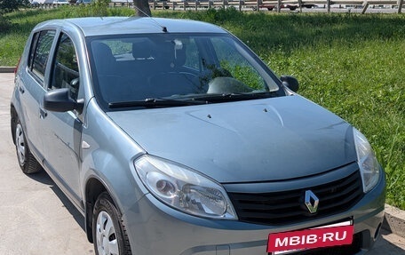 Renault Sandero I, 2011 год, 565 000 рублей, 2 фотография