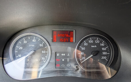 Renault Sandero I, 2011 год, 565 000 рублей, 8 фотография